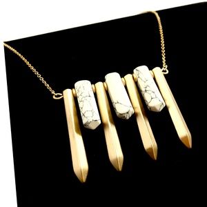 Bloomingdale's Aqua Howlike Stick Necklace NWT 38